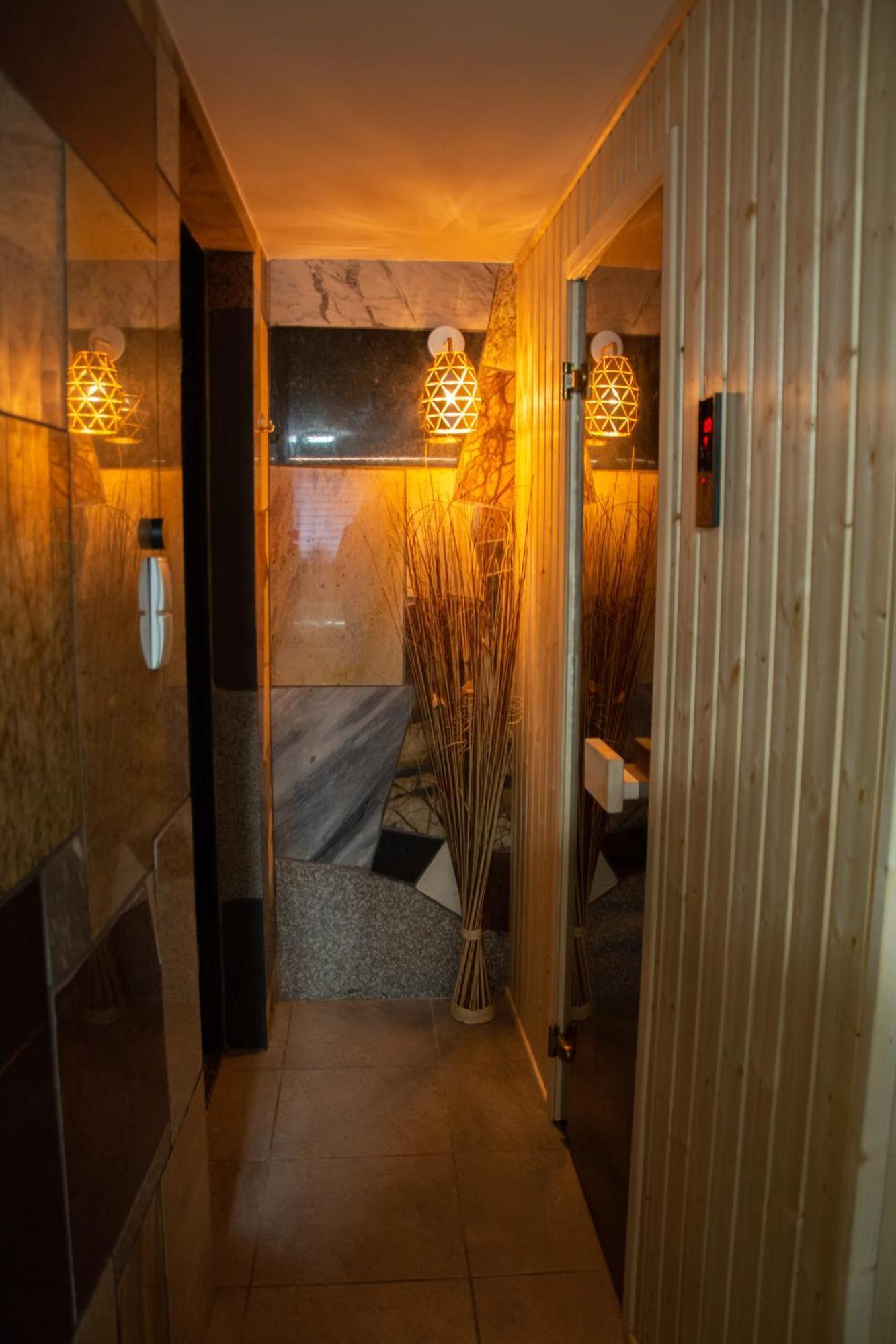 Checz Goscinna- Pokoje,Sauna,Jacuzzi, Sala Konferencyjna Grzybno Esterno foto