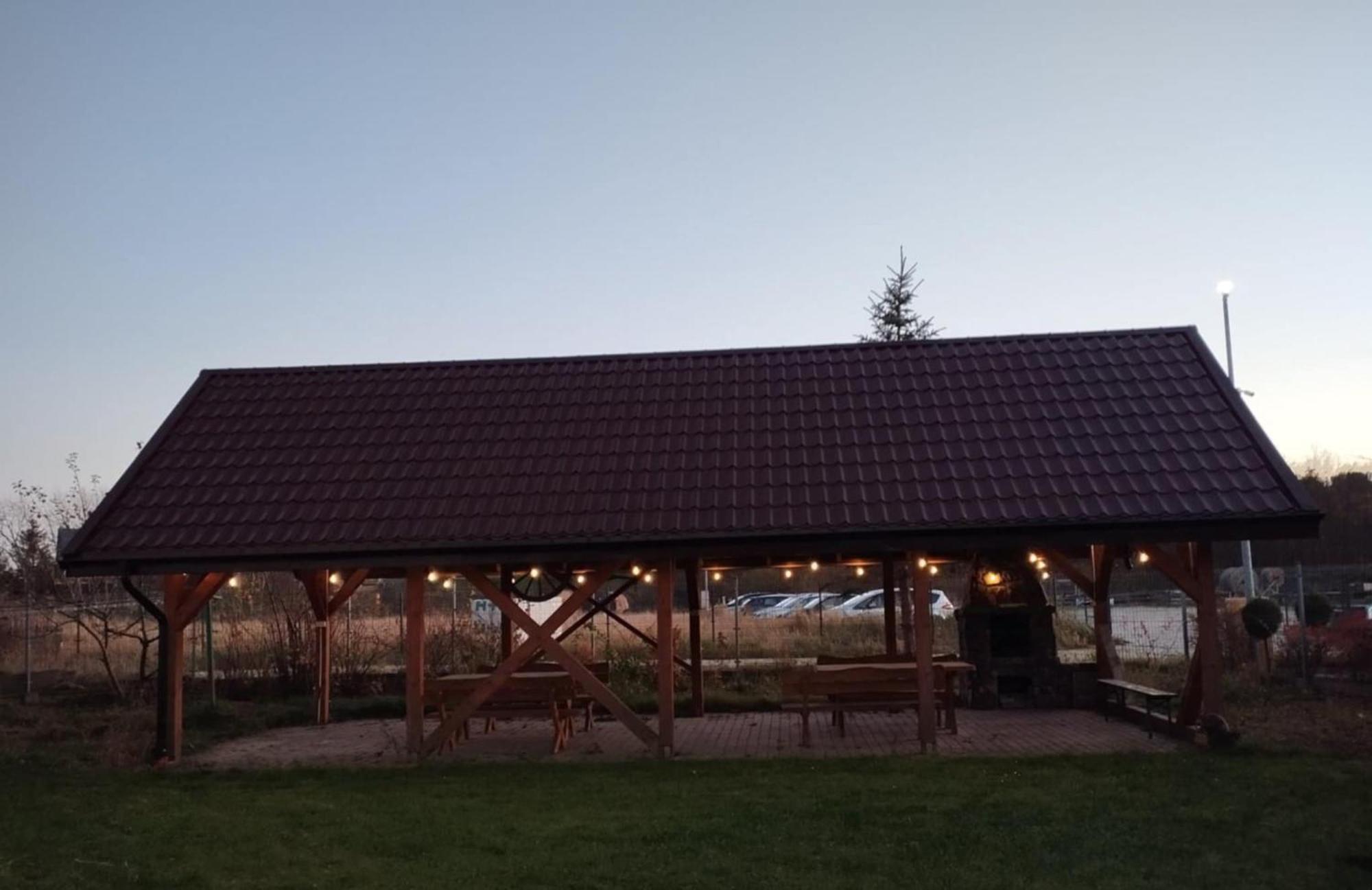 Checz Goscinna- Pokoje,Sauna,Jacuzzi, Sala Konferencyjna Grzybno Esterno foto