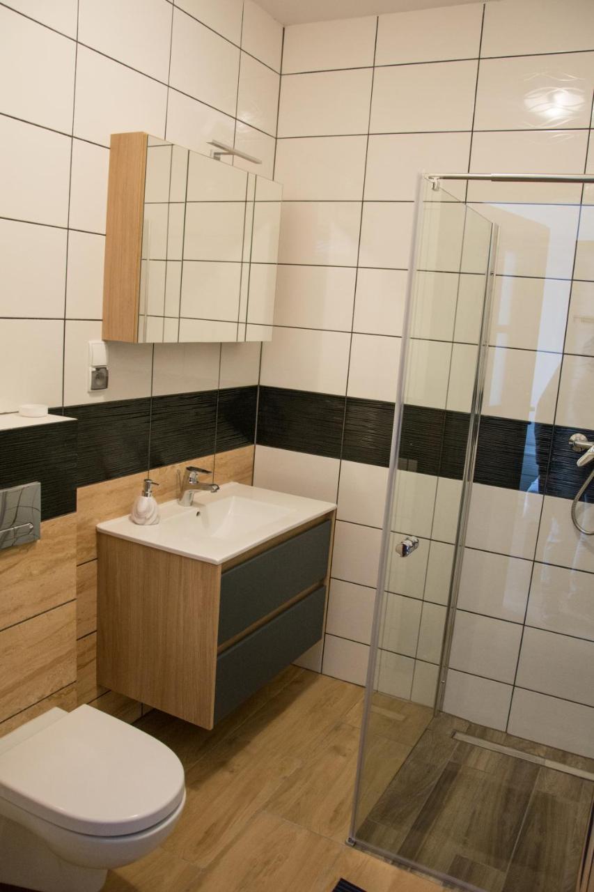 Checz Goscinna- Pokoje,Sauna,Jacuzzi, Sala Konferencyjna Grzybno Esterno foto