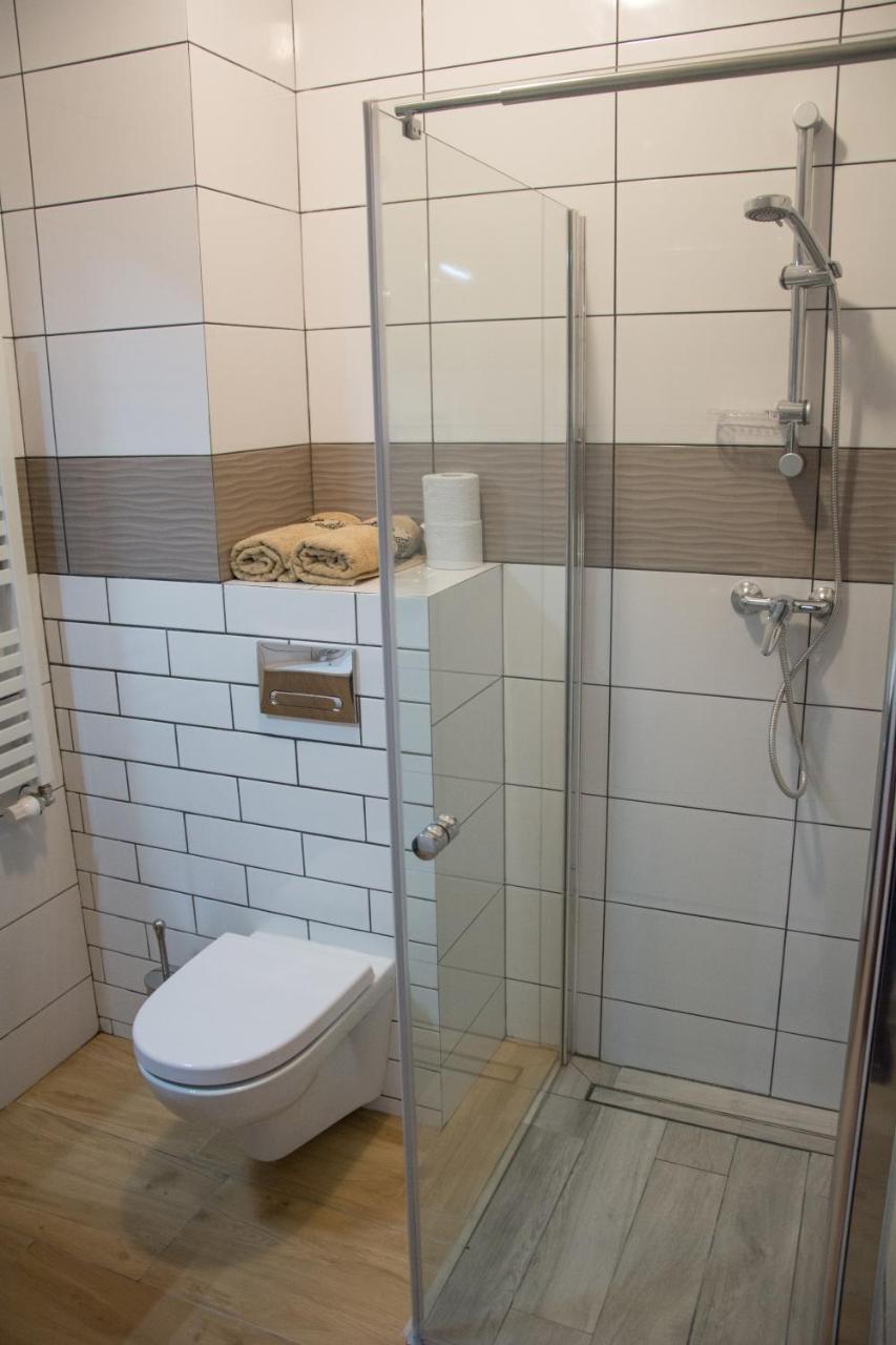 Checz Goscinna- Pokoje,Sauna,Jacuzzi, Sala Konferencyjna Grzybno Esterno foto