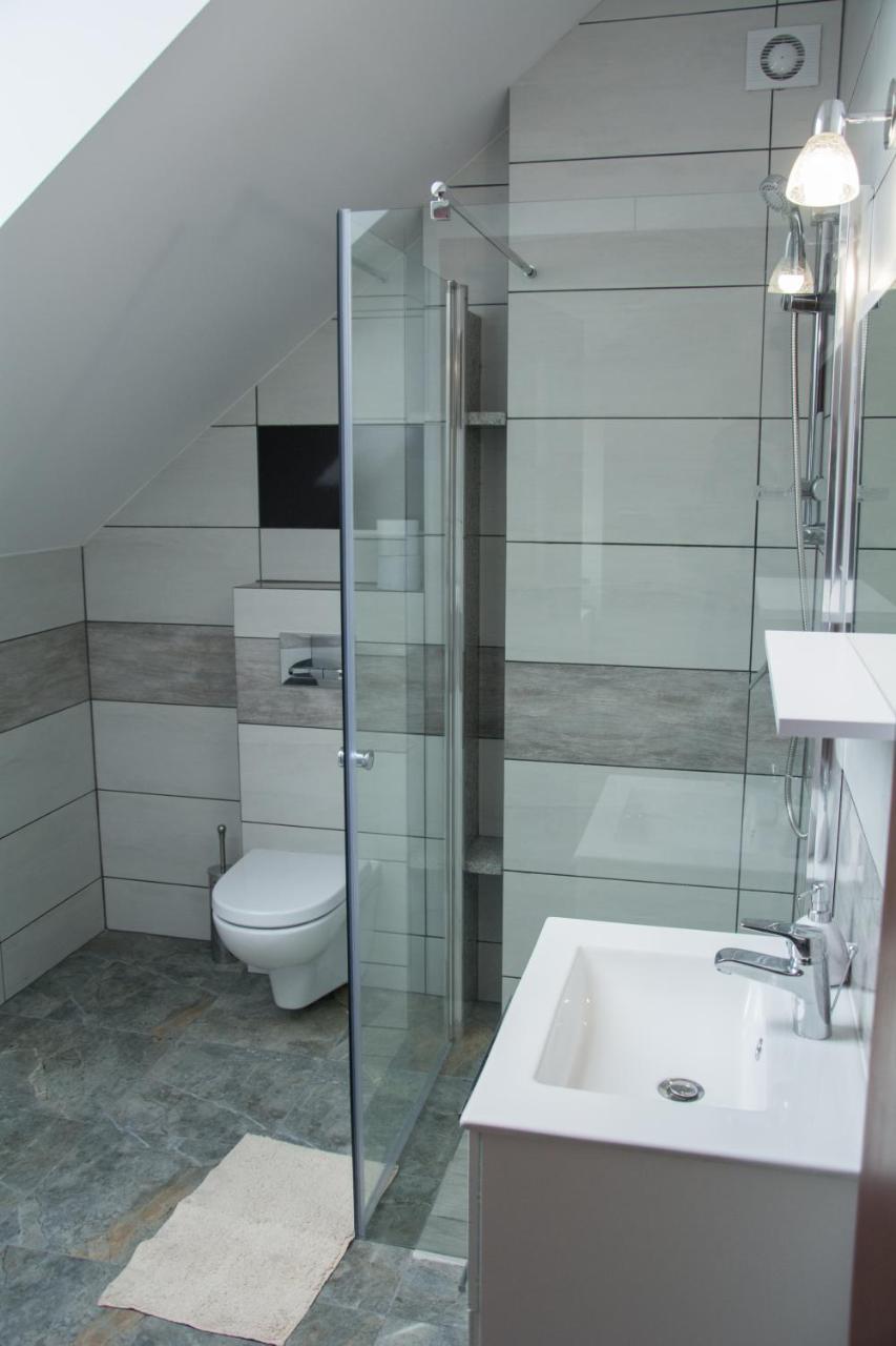 Checz Goscinna- Pokoje,Sauna,Jacuzzi, Sala Konferencyjna Grzybno Esterno foto